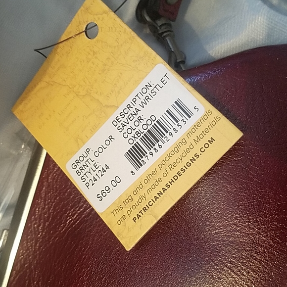 Patricia Nash Savena wristlet NWT - Picture 3 of 3